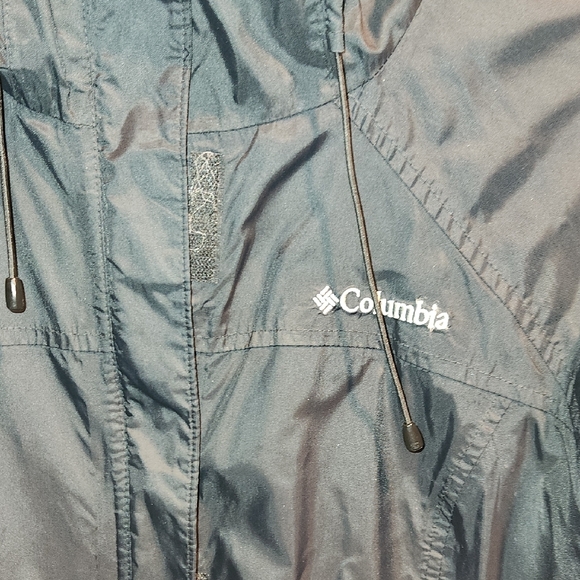 Columbia Charcoal Hooded Rain Jacket - Picture 2 of 5